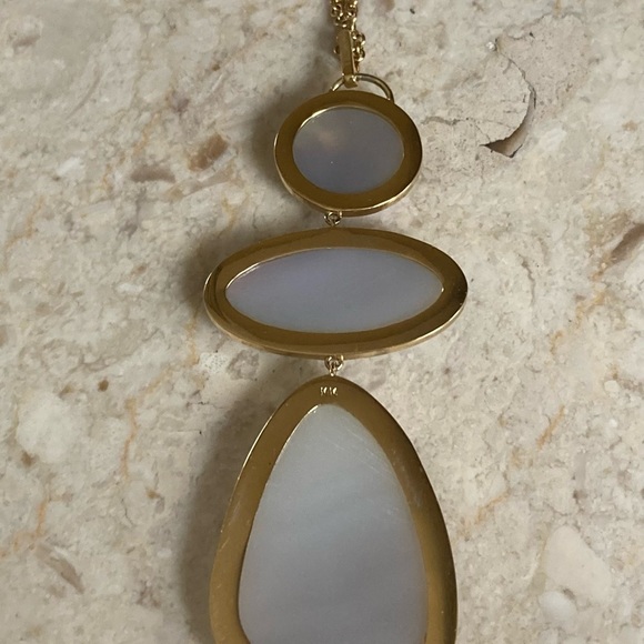 Marcia Moran Faceted MOP Style Pendant Necklace - Picture 8 of 10